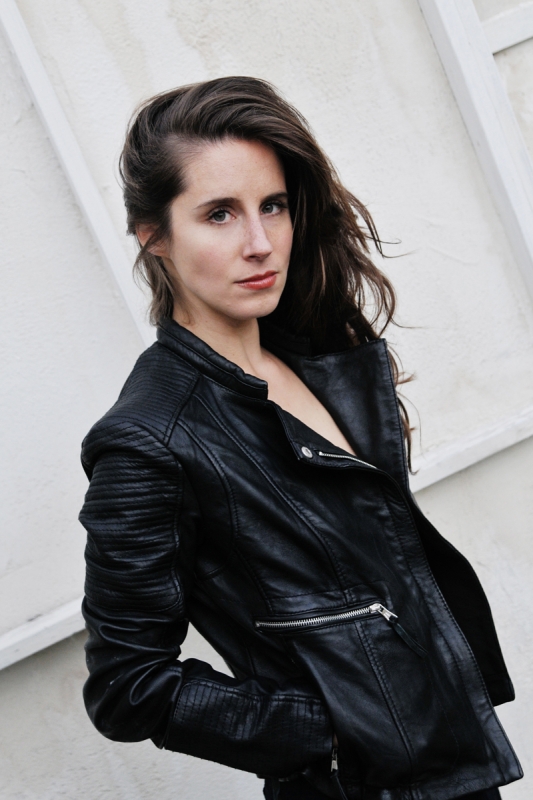 AMELIE KIEFER